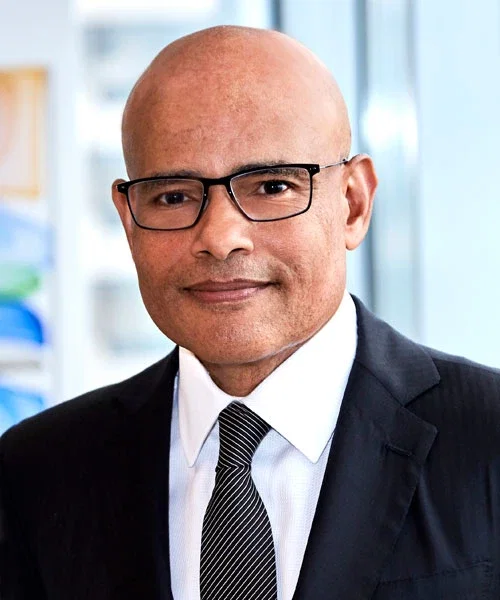 Robert Ross, personal injury attorney at Ross Feller Casey, professional headshot in modern office setting