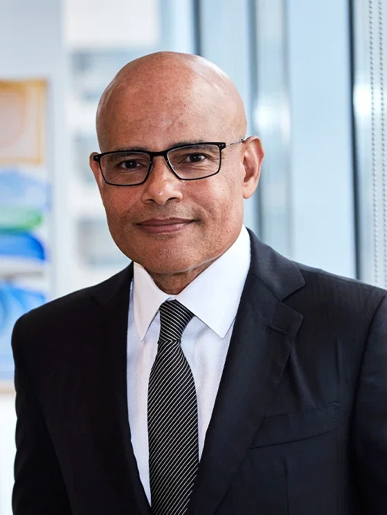 Robert Ross, Founding Partner