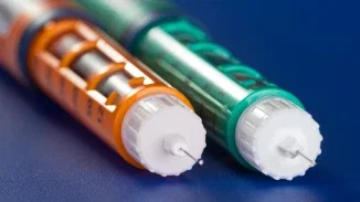 Two insulin injection pen syringes relevant to defective medical device and pharmaceutical injury claims